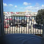 Sur Le Port * Les Sables-dʼOlonne