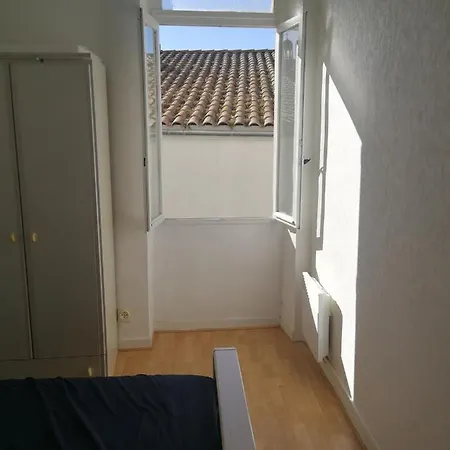 Sur Le Port Les Sables-dʼOlonne